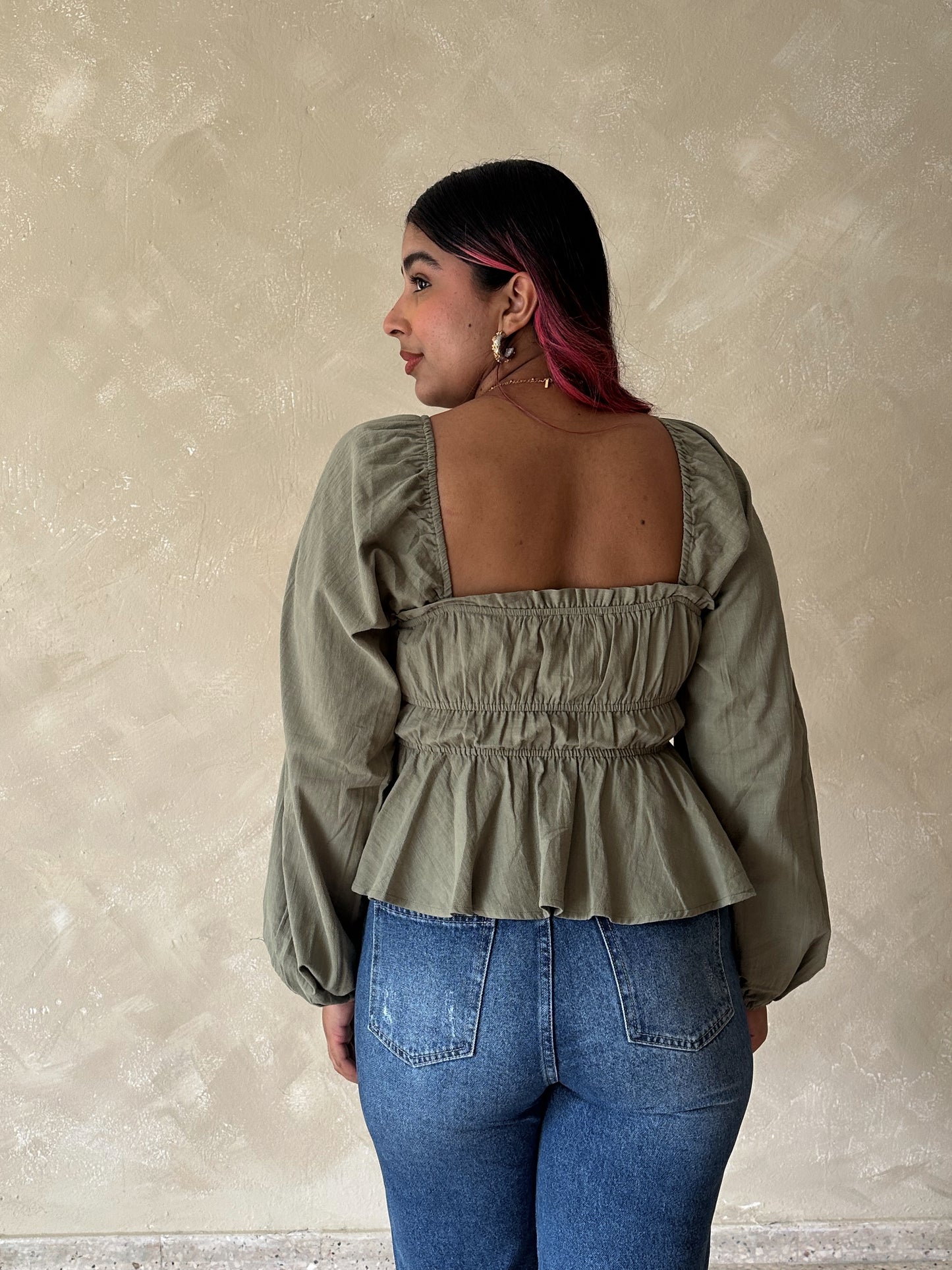 Olive top