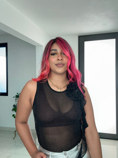 Top de rosa negra
